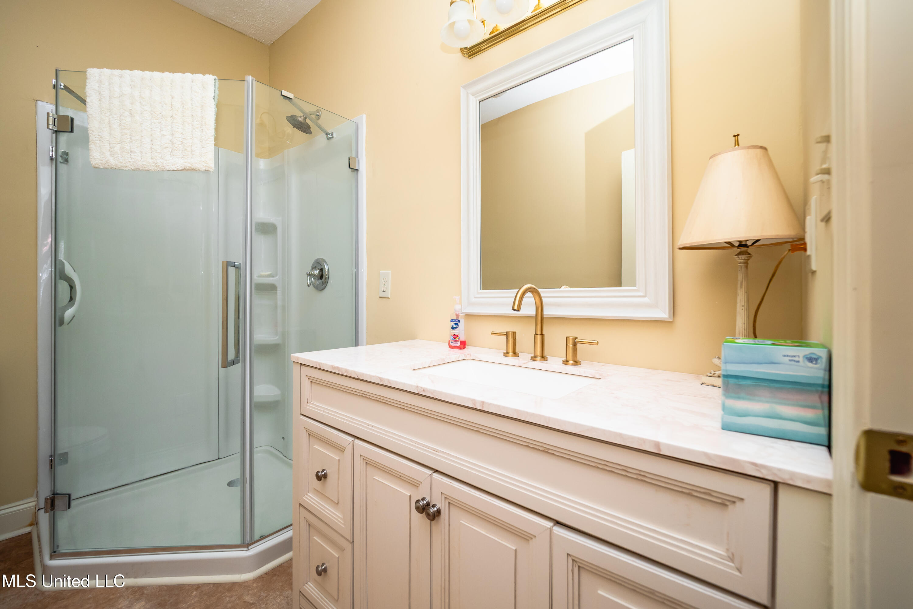 511 McCluer Road Jackson, MS 39212 - Photo 8 of 18 PA150018