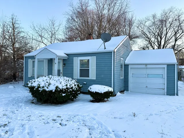 $84,900 | 2405 East 3rd Street, Anderson, IN 46012