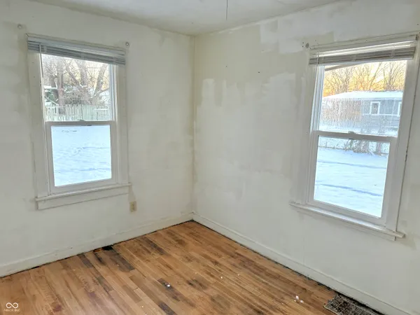 $69,900 | 2405 East 3rd Street, Anderson, IN 46012