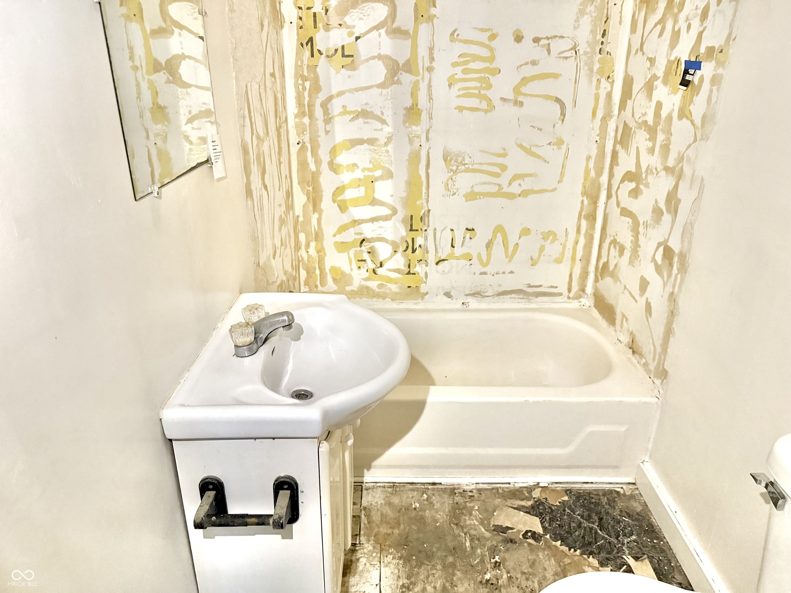 2405 East 3rd Street Anderson, IN 46012 - Photo 28 of 31