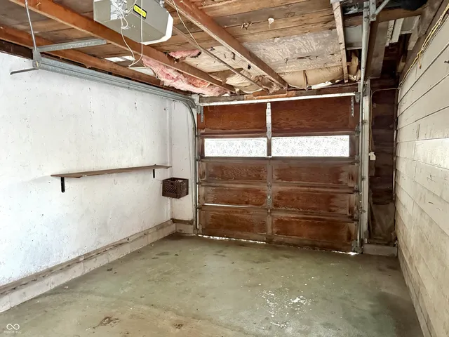 $84,900 | 2405 East 3rd Street, Anderson, IN 46012