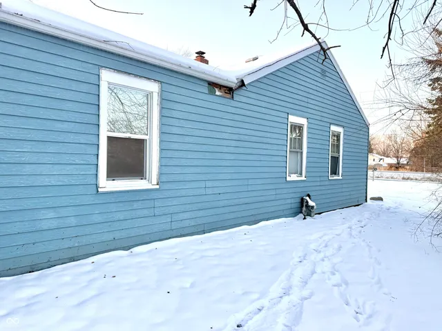 $84,900 | 2405 East 3rd Street, Anderson, IN 46012