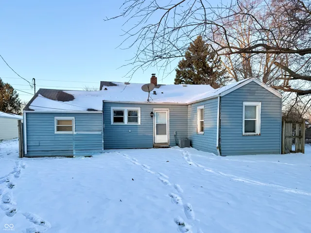 $84,900 | 2405 East 3rd Street, Anderson, IN 46012