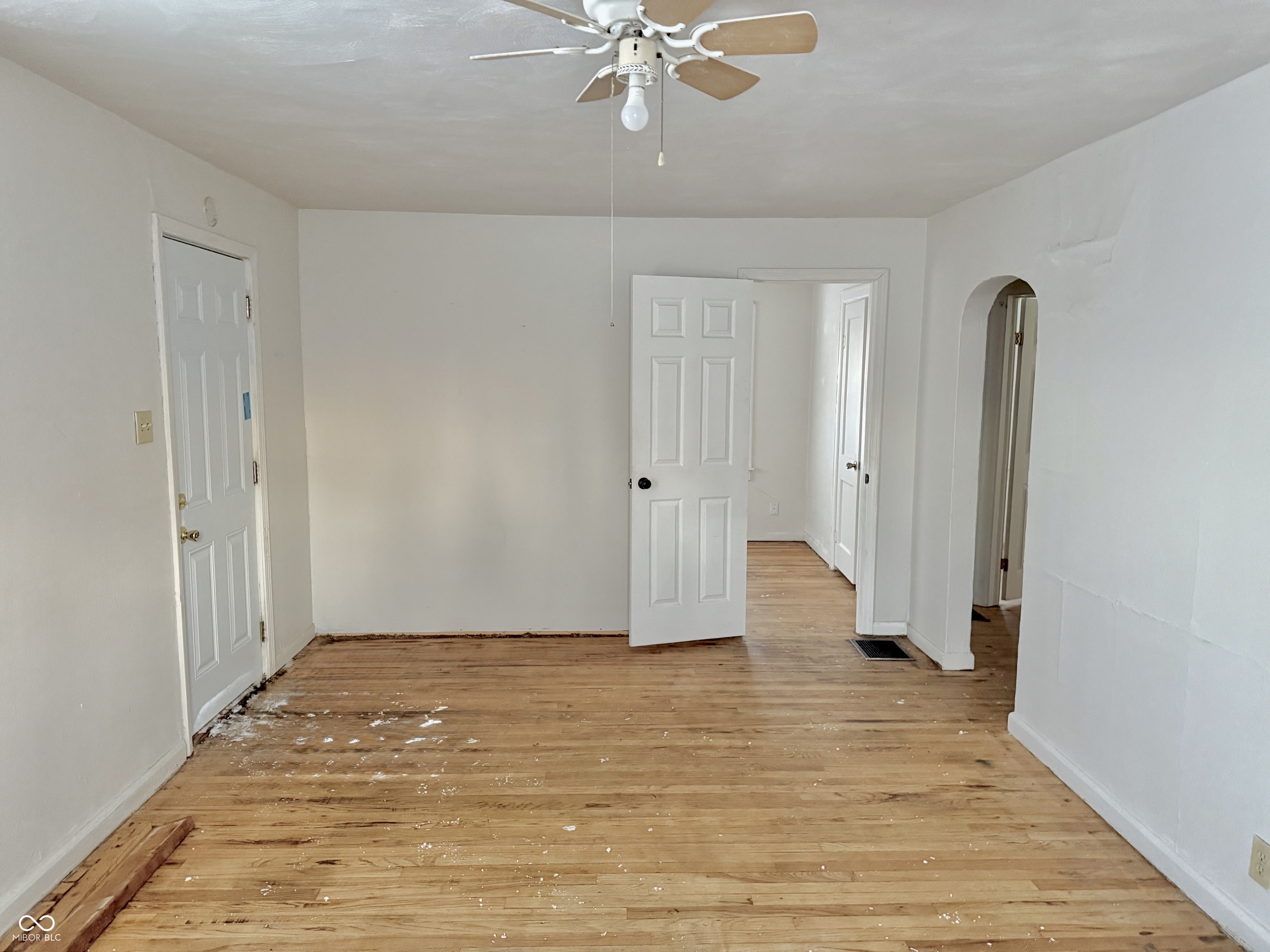 2405 East 3rd Street Anderson, IN 46012 - Photo 8 of 29