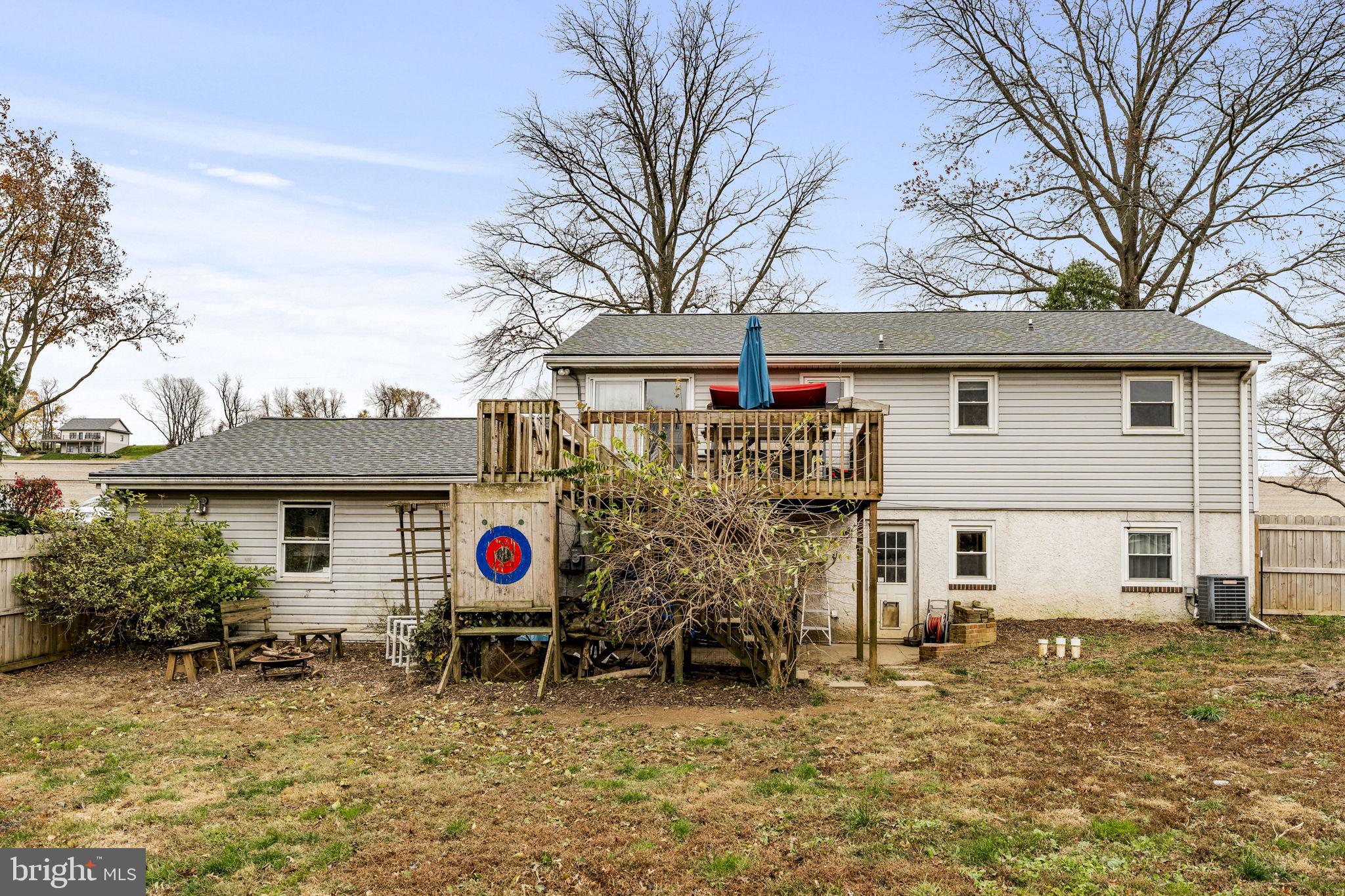 119 Harristown Road Paradise, PA 17562 - Photo 5 of 25 a front view of a house with garden