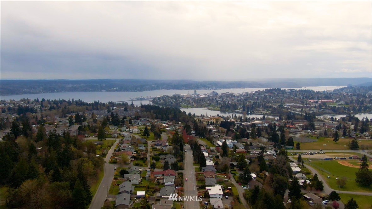 3230 Halverson Avenue Bremerton, WA 98310 - Photo 18 of 23 Gallery Image 18