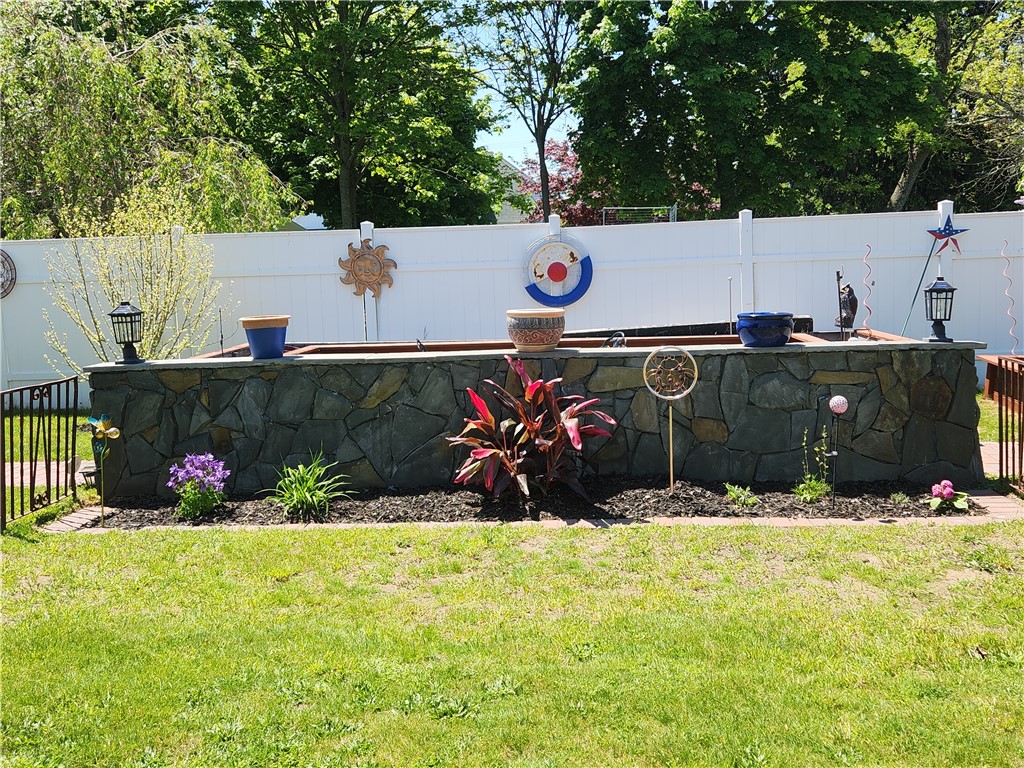 75 Chiswick Road Warwick, RI 02889 - Photo 29 of 32