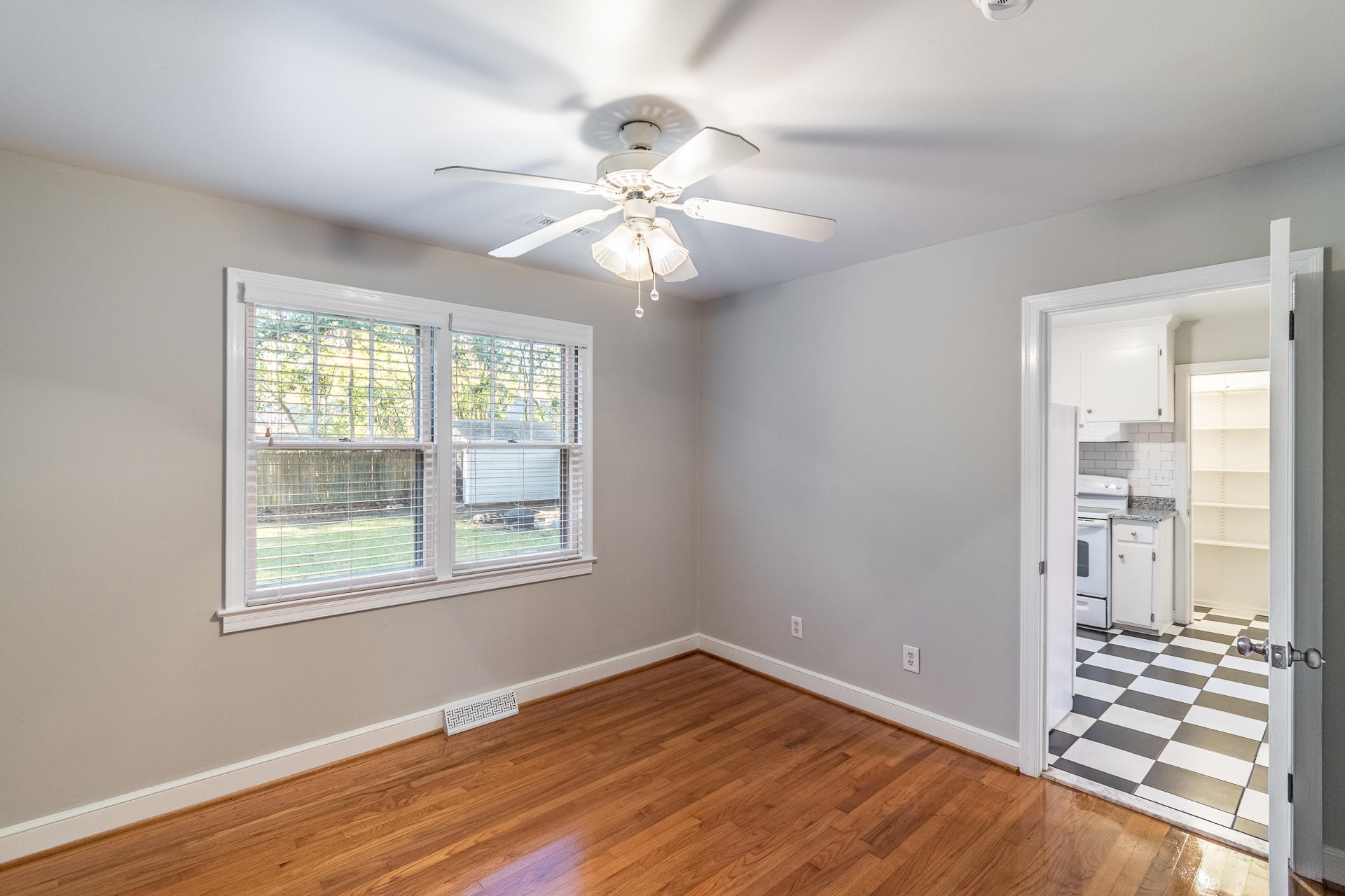 507 Risher Street Charleston, SC 29407 - Photo 18 of 28 507Risher-18