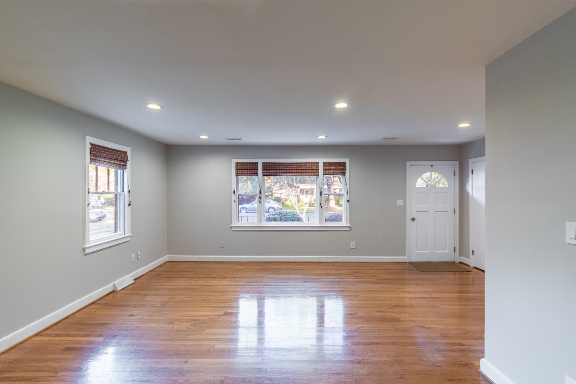 507 Risher Street Charleston, SC 29407 - Photo 5 of 28 507Risher-05