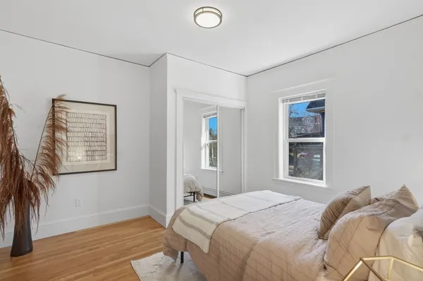 $879,900 | 25 Spruce Street, Unit 25, Watertown, MA 02472