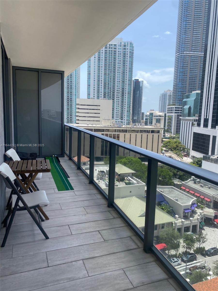 45 Southwest 9th Street, Unit 1005 Miami, FL 33130 - Photo 50 of 61