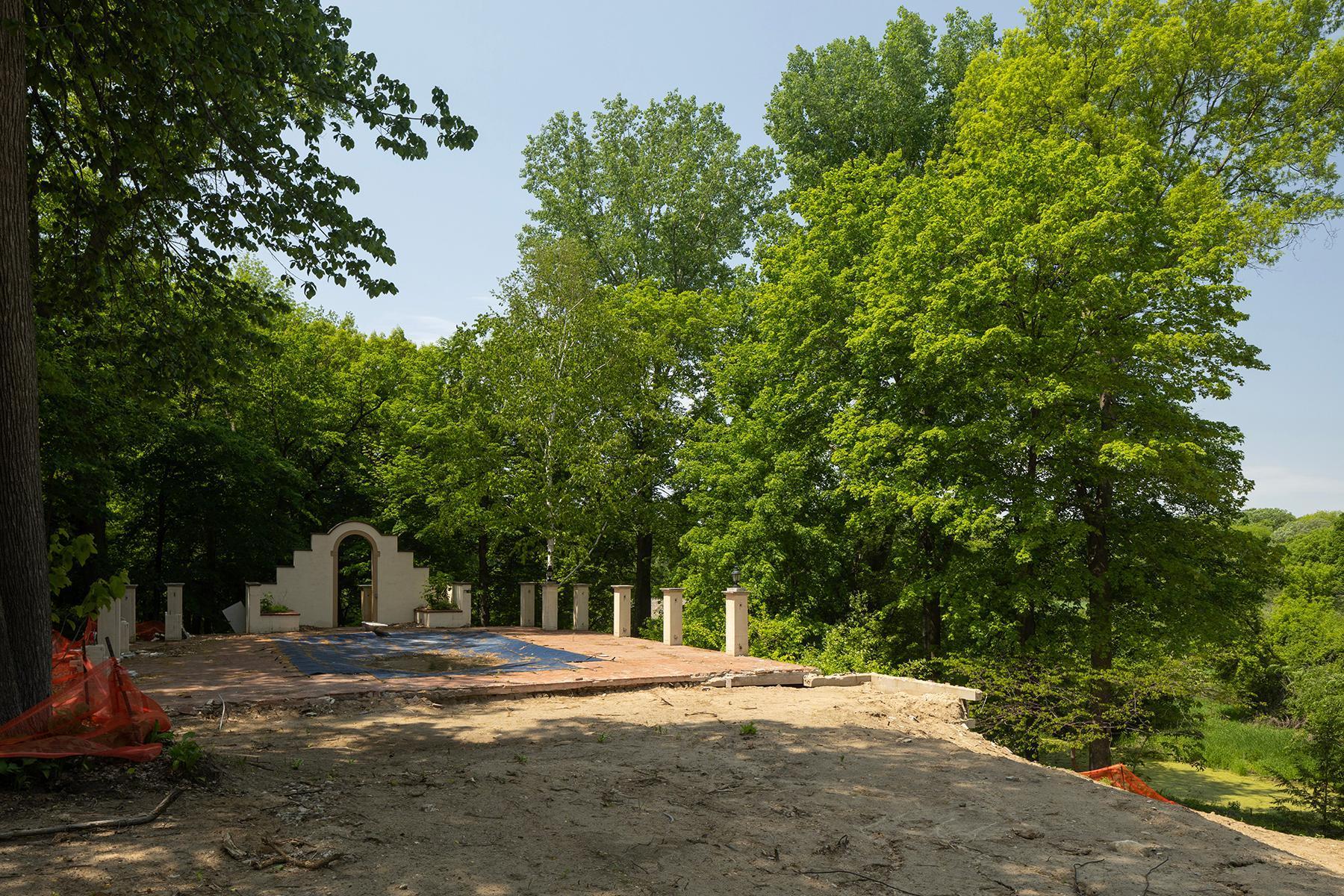 425 Ferndale Woods Road Wayzata, MN 55391 - Photo 33 of 38 Gallery Image 33