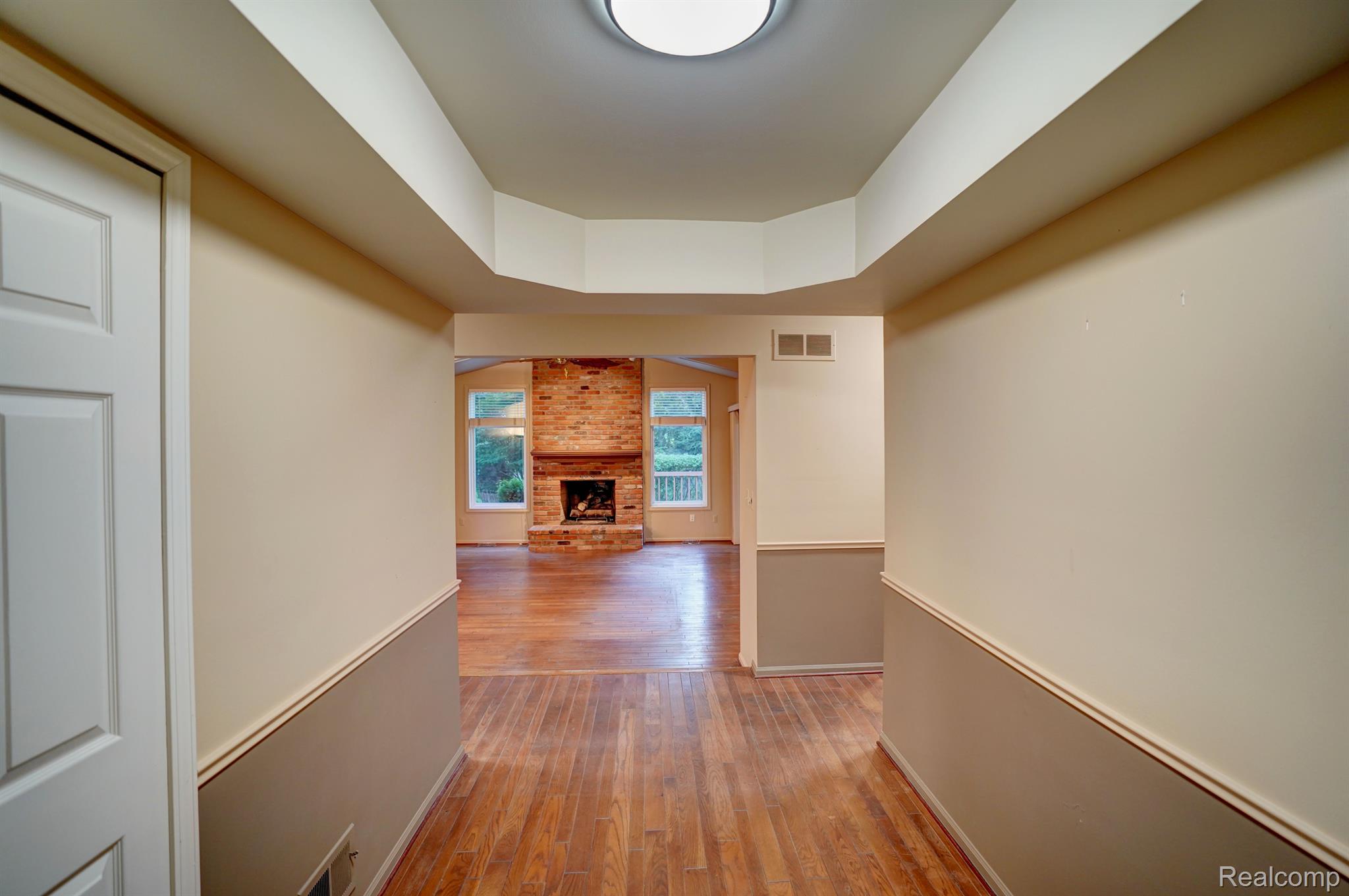 1219 Greenleaf Drive Rochester, MI 48309 - Photo 13 of 35