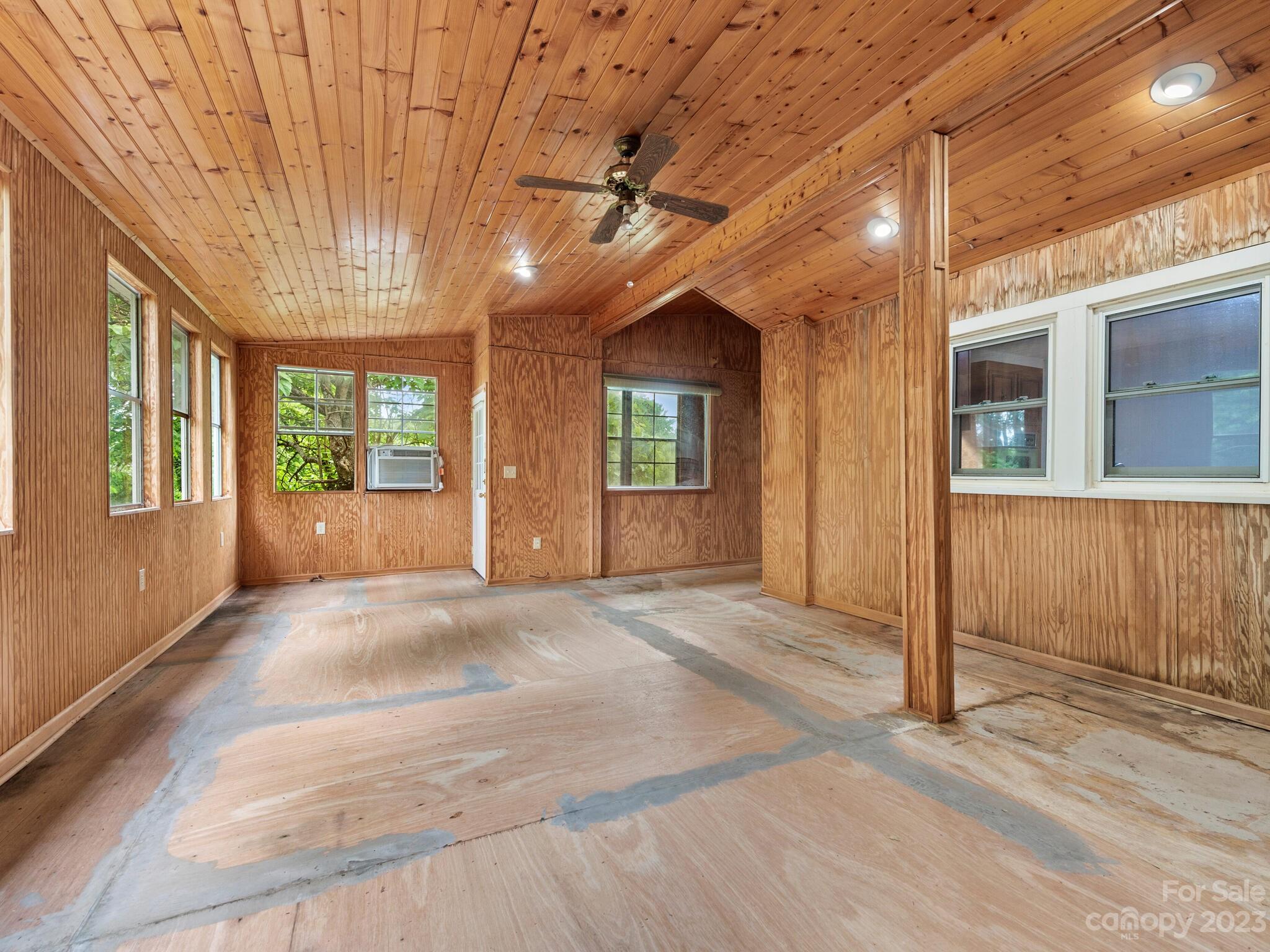 44 Cherokee Road Asheville, NC 28806 - Photo 18 of 35 Gallery Image 18