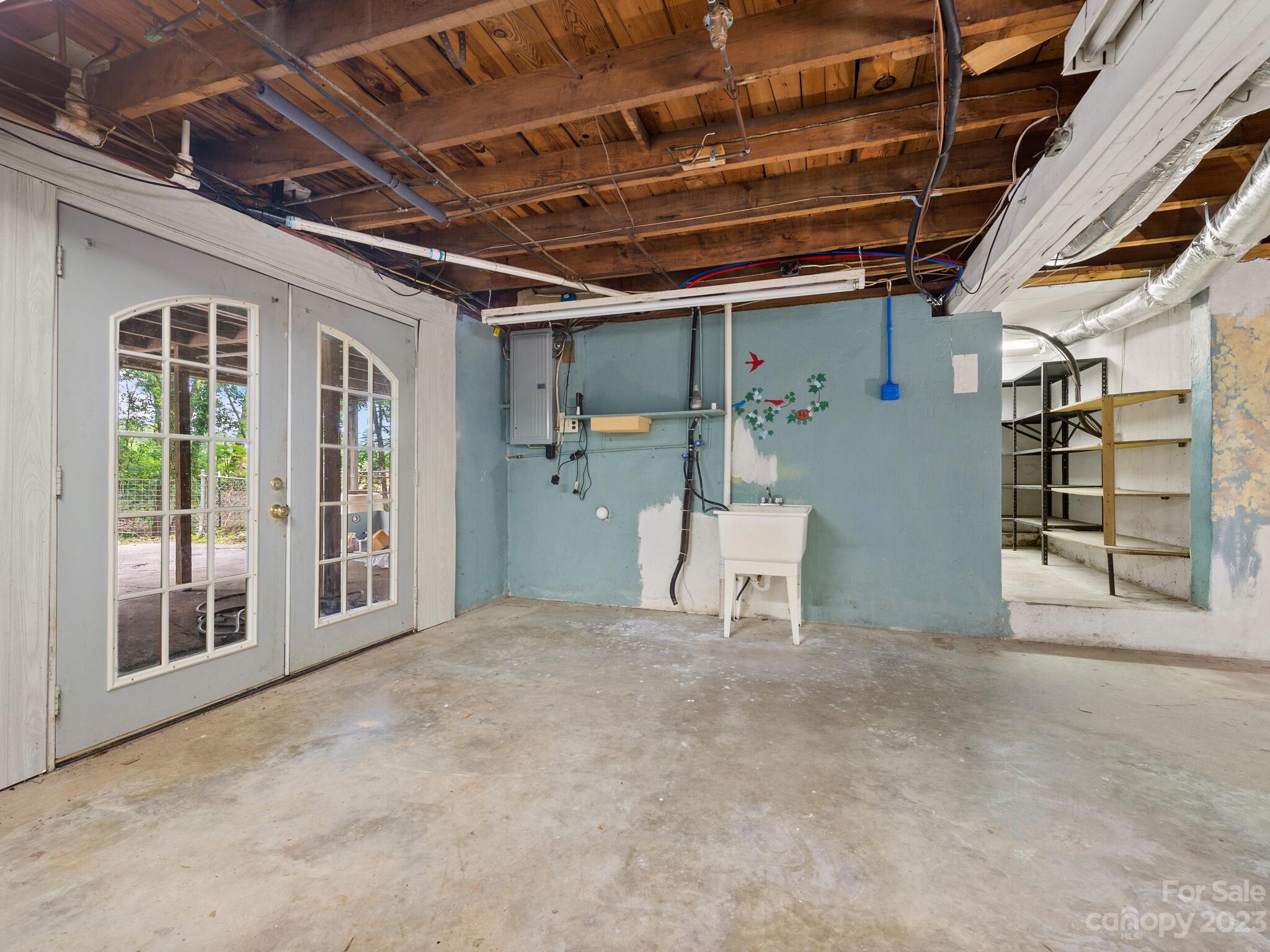 44 Cherokee Road Asheville, NC 28806 - Photo 25 of 35 Gallery Image 25
