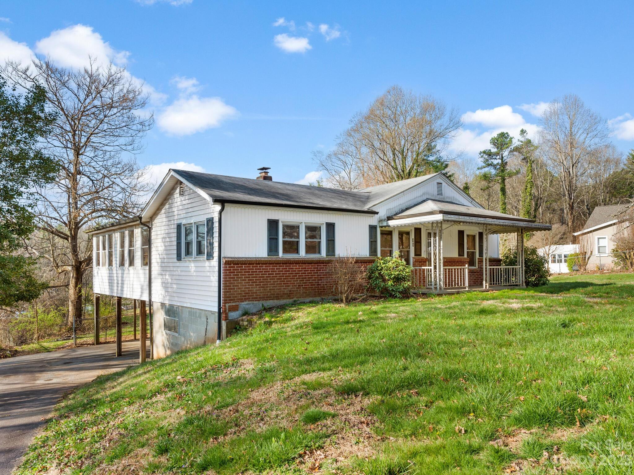 44 Cherokee Road Asheville, NC 28806 - Photo 31 of 35 Gallery Image 31
