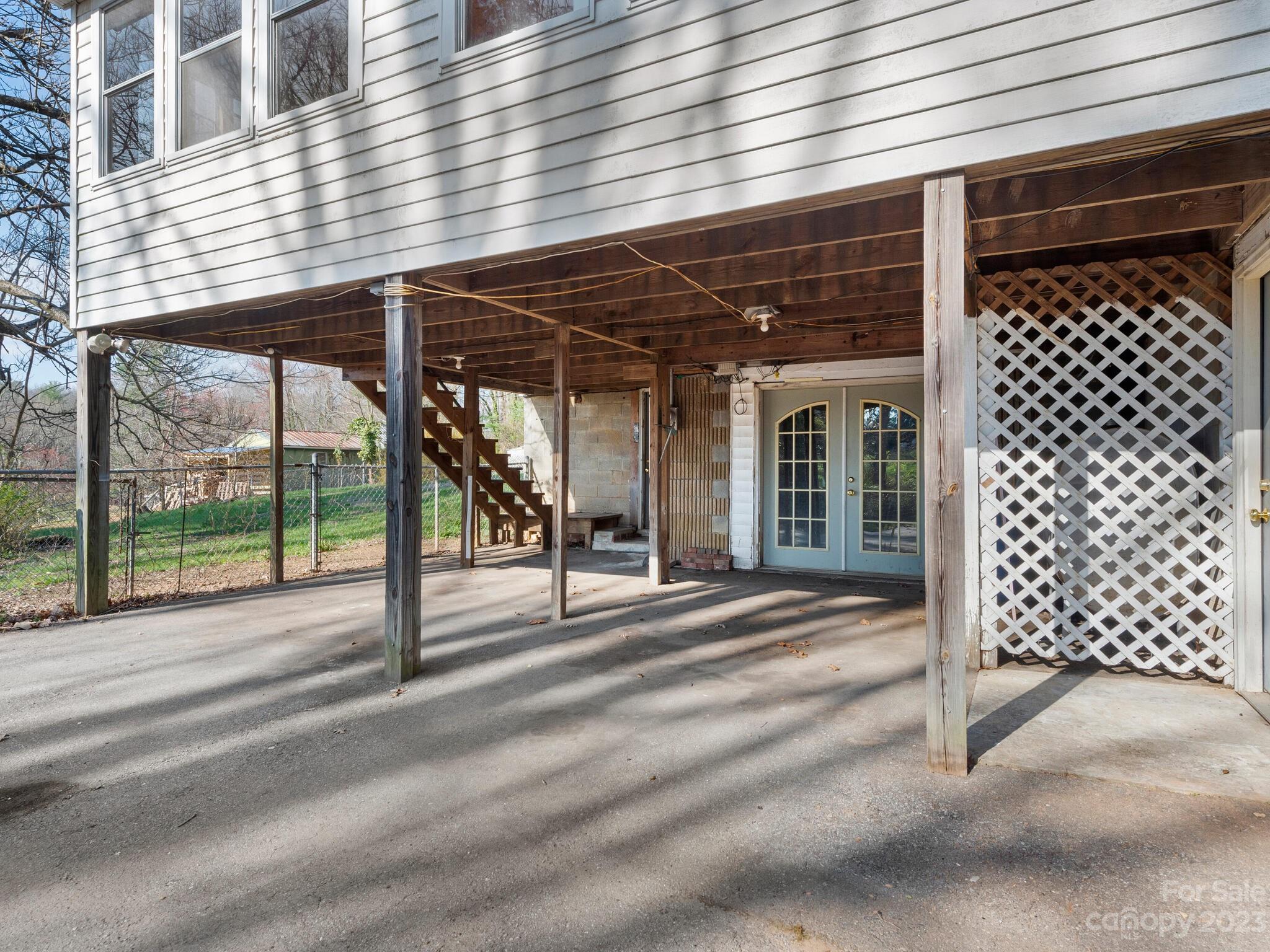 44 Cherokee Road Asheville, NC 28806 - Photo 32 of 35 Gallery Image 32