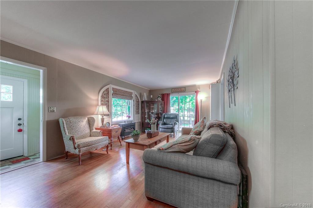 59 Simms Street Columbus, NC 28722 - Photo 5 of 20 Gallery Image 5