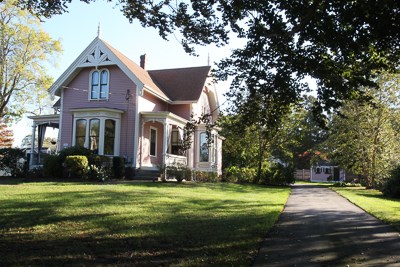 976 Main Street Warren, RI 02885 - Photo 1 of 26