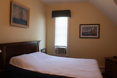 976 Main Street Warren, RI 02885 - Photo 23 of 26