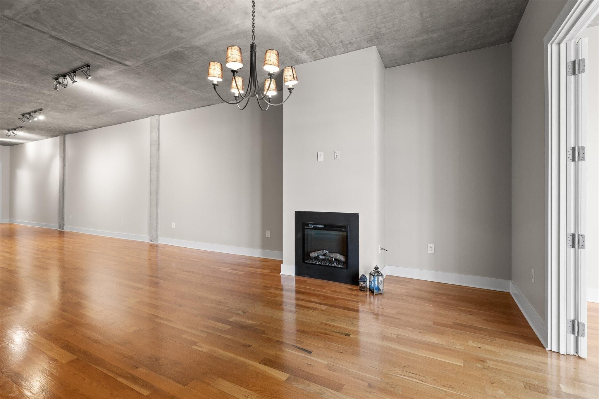 417 Frazier Avenue, Unit 303 Chattanooga, TN 37405 - Photo 7 of 38
