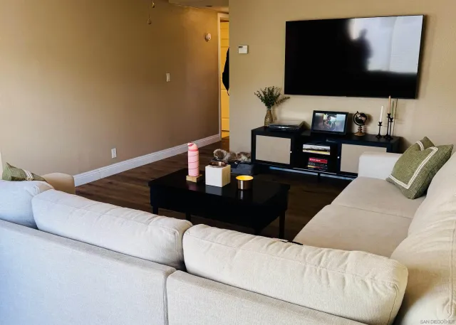 $2,850 | 7594 Park Ridge Boulevard, Unit 13, San Diego, CA 92120