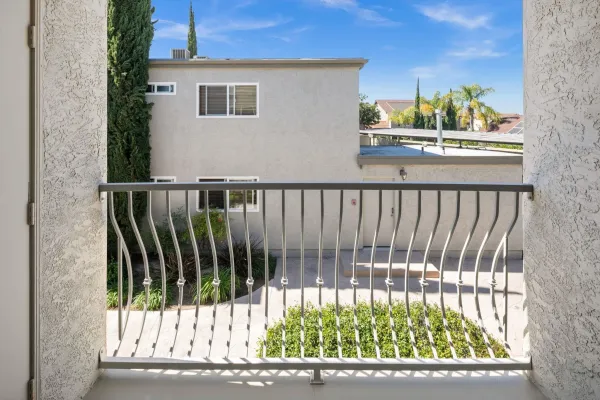 $2,695 | 7594 Park Ridge Boulevard, Unit 13, San Diego, CA 92120