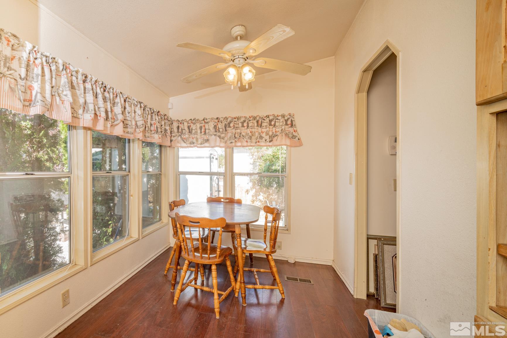 1486 Kate Lane Reno, NV 89506 - Photo 12 of 27 Photo 12