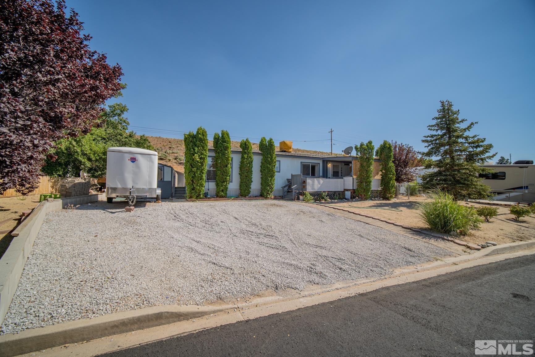1486 Kate Lane Reno, NV 89506 - Photo 3 of 27 Photo 3