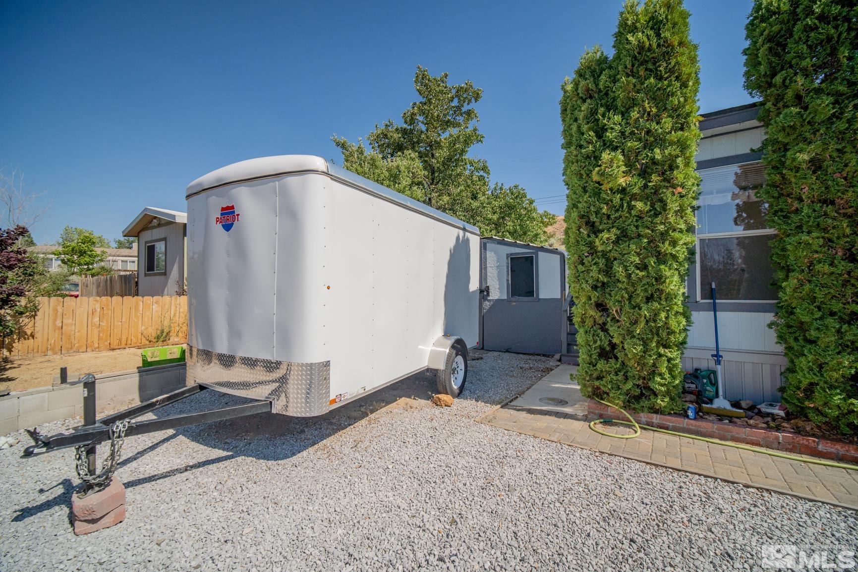 1486 Kate Lane Reno, NV 89506 - Photo 4 of 27 Photo 4