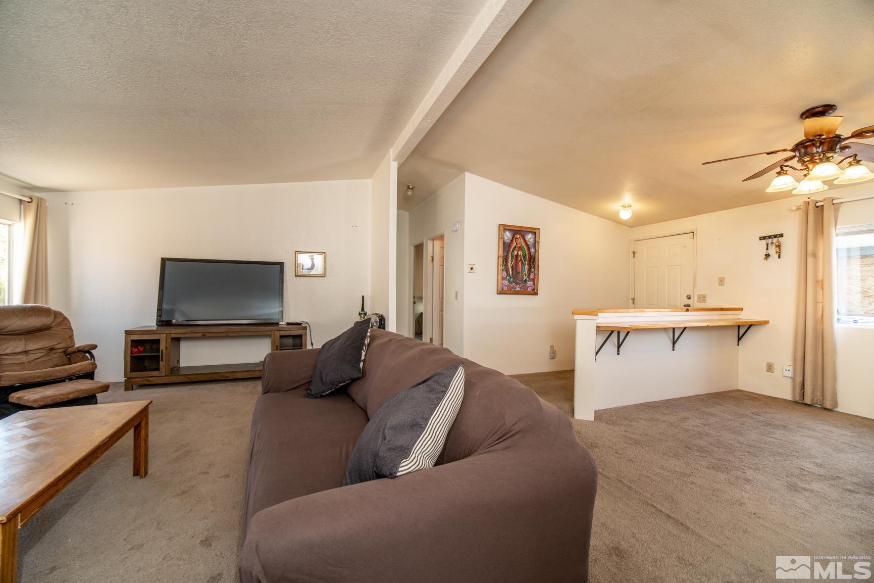 1486 Kate Lane Reno, NV 89506 - Photo 9 of 27 Photo 9