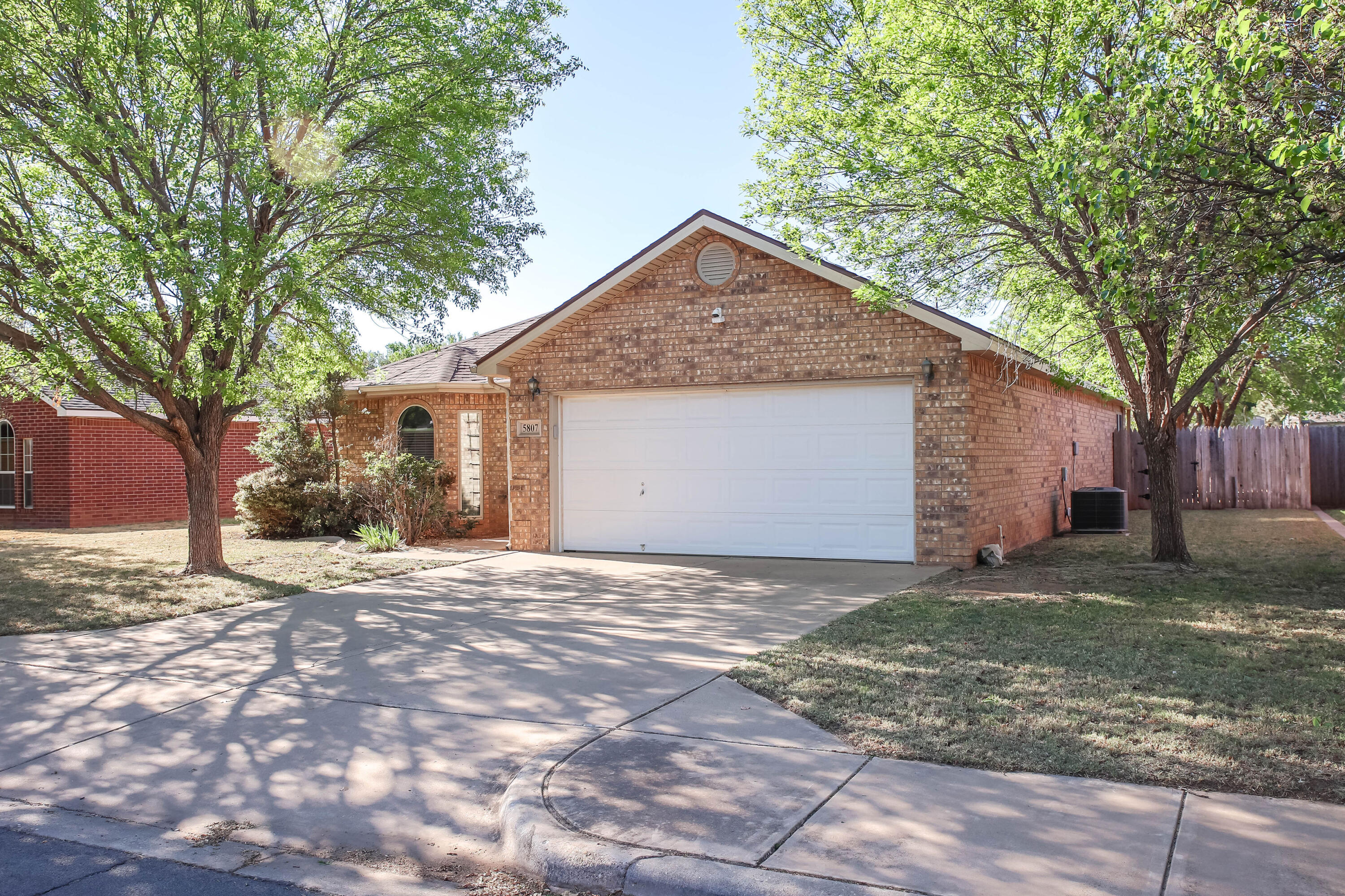 5807 89th Street Lubbock, TX 79424 - Photo 22 of 22 Regal Park Steal of a Home 29