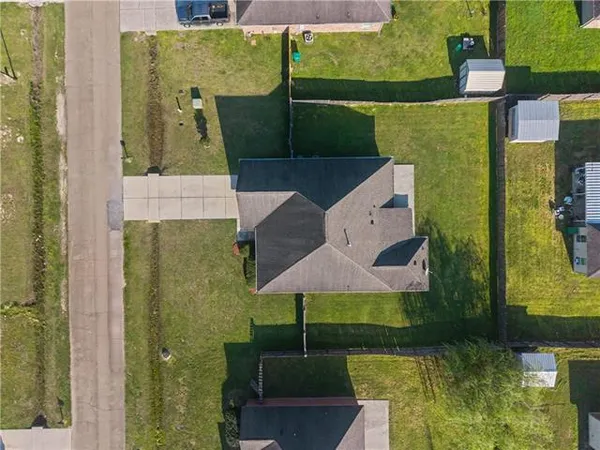 $230,000 | 21216 Beau Chateau Boulevard, Ponchatoula, LA 70454