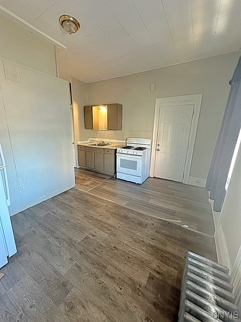 122 Wayne Street Syracuse, NY 13203 - Photo 21 of 30