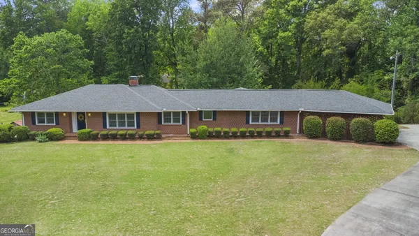 $615,743 | 308 Cherokee Road, Thomaston, GA 30286