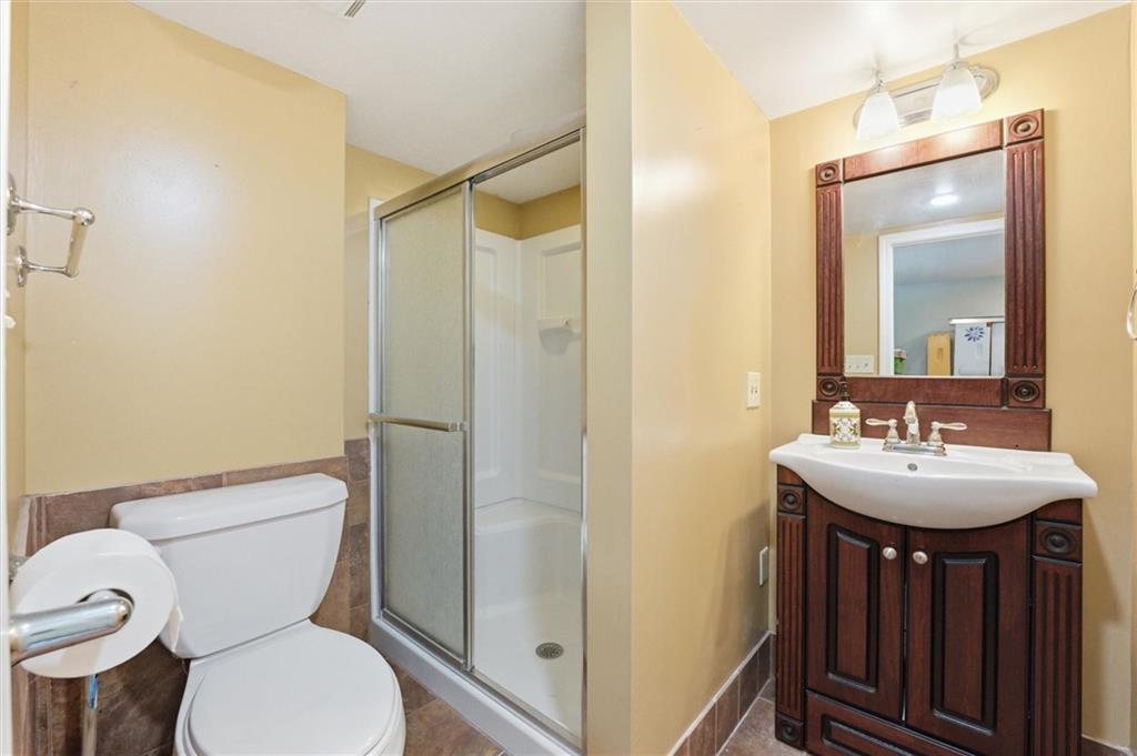 842 Kendall Road Peculiar, MO 64078 - Photo 29 of 56