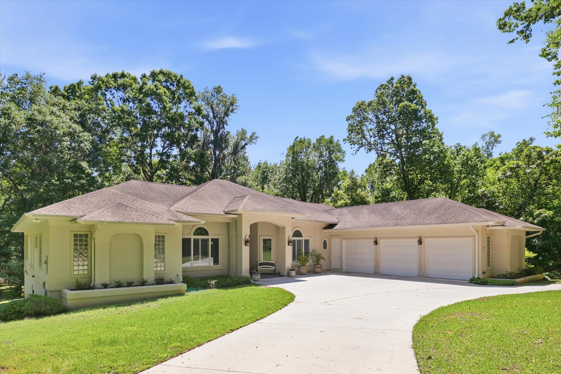 3337 Charleston Road Tallahassee, FL 32309 - Photo 1 of 66