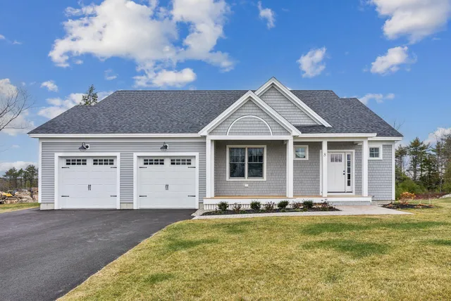 $1,325,000 | 8 Jack Rabbit Ridge, York, ME 03902