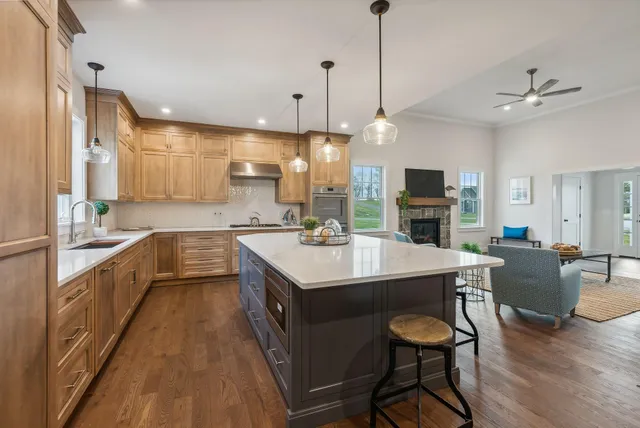 $1,325,000 | 8 Jack Rabbit Ridge, York, ME 03902