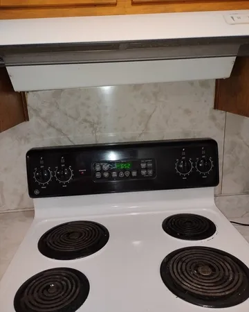 $3,500 | 18 Spring Street, Lexington, MA 02421