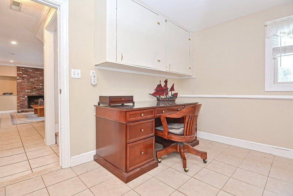 34 Cushing Road Westwood, MA 02090 - Photo 11 of 15 Gallery Image 11