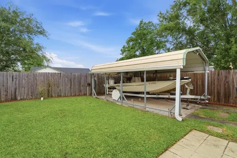 $210,000 | 5712 Stonehaven Lane, Lake Charles, LA 70605