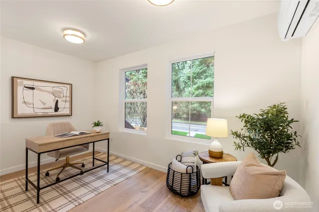 $1,620,000 | 11607 Northeast 112th Street, Unit 2, Kirkland, WA 98033
