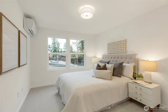 $1,620,000 | 11607 Northeast 112th Street, Unit 2, Kirkland, WA 98033