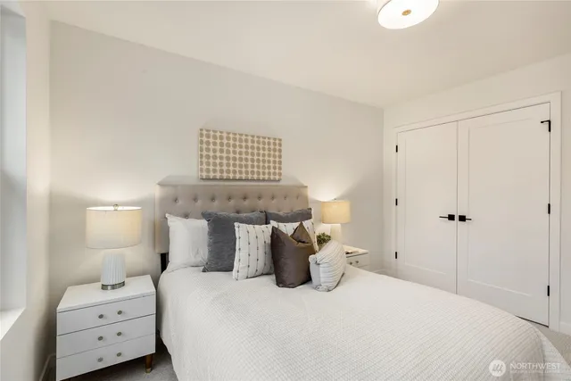 $1,620,000 | 11607 Northeast 112th Street, Unit 2, Kirkland, WA 98033