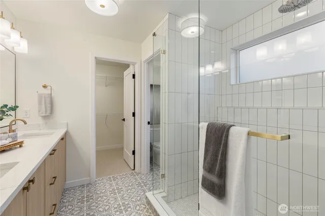 $1,620,000 | 11607 Northeast 112th Street, Unit 2, Kirkland, WA 98033