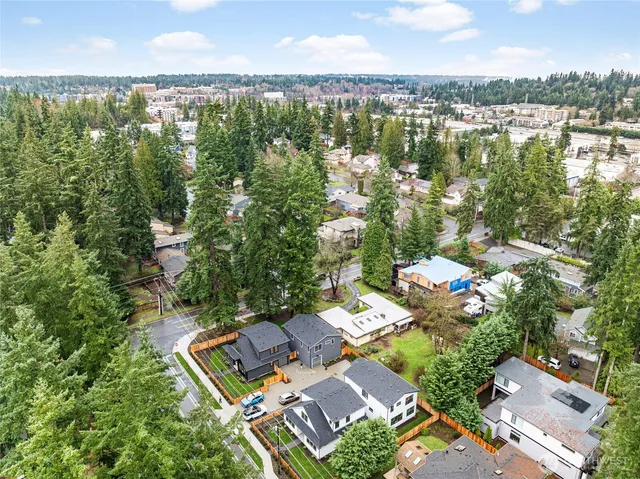 $1,620,000 | 11607 Northeast 112th Street, Unit 2, Kirkland, WA 98033