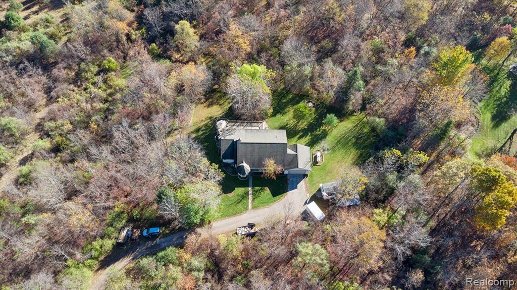 4842 Preston Road Howell, MI 48855 - Photo 3 of 77 Gallery Image 3