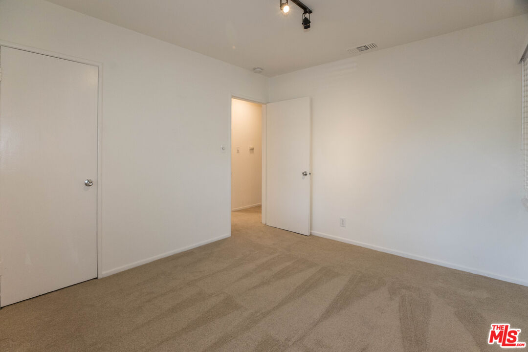 1341 Vienna Way Venice, CA 90291 - Photo 10 of 15 a view of an empty room