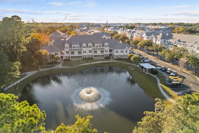 $550,000 | 130 River Landing Drive, Unit 5102, Charleston, SC 29492